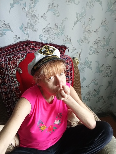 Анна Леонова